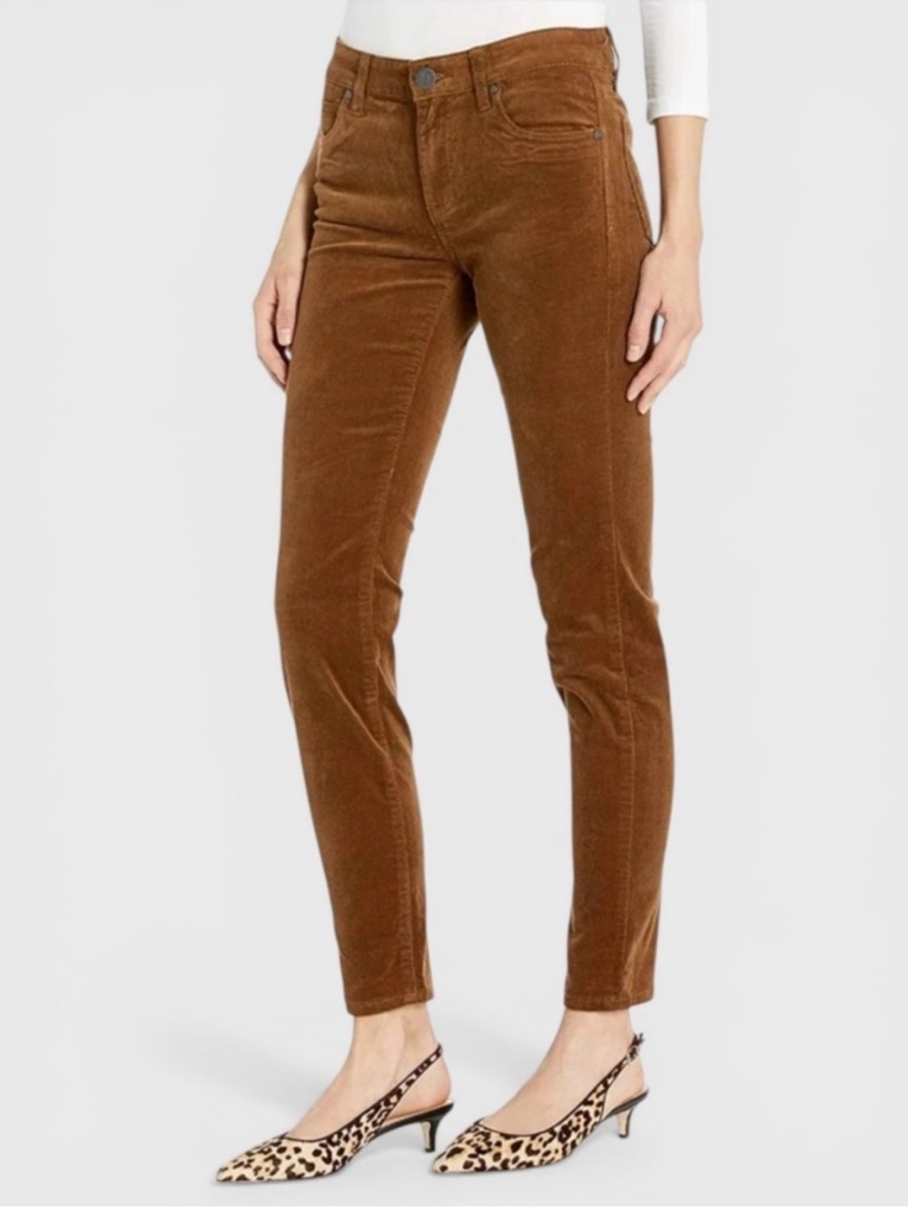 Kut from the Kloth Diana High Rise Fab Ab Skinny Corduroy Pants in Camel